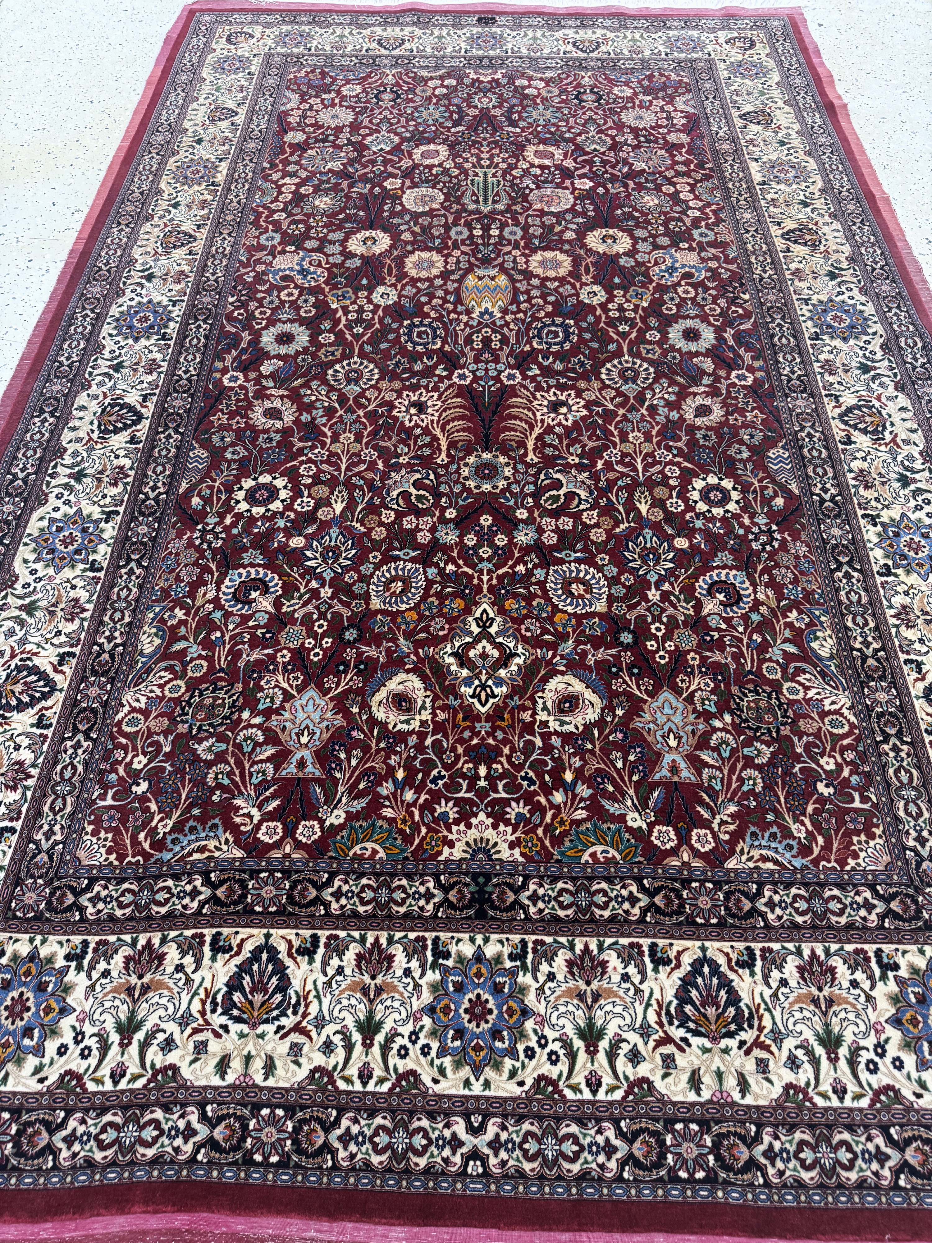 Detail l: Außergewönlich fein geknüpfter"Amoghli"Mesched, signiert, Persien, Mitte 20.Jhd, Korkwolle mit und auf Seide, ca. 280 x 170 cm, ca. 2,2 ...