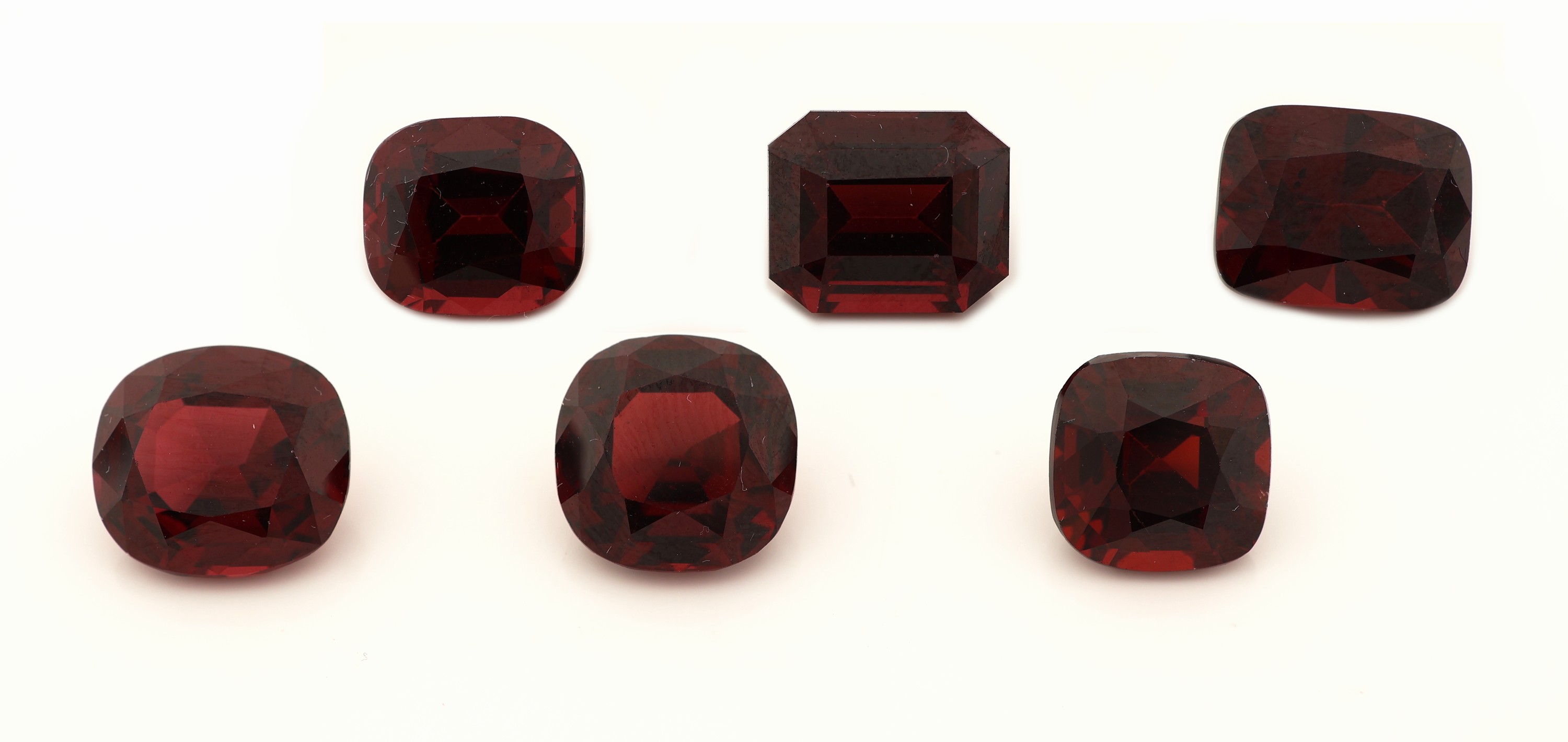Image 27098646 - Lot 6 lose Rhodolithe, zus. ca. 24.69 ct, versch. Schliffformen und Größen ...