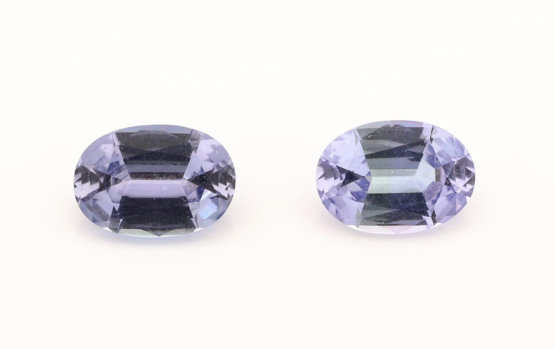 Image 27098654 - Lot 2 lose ovalfacett. Tansanite, zus. ca. 1.66 ct Schätzpreis: 400, - EUR
