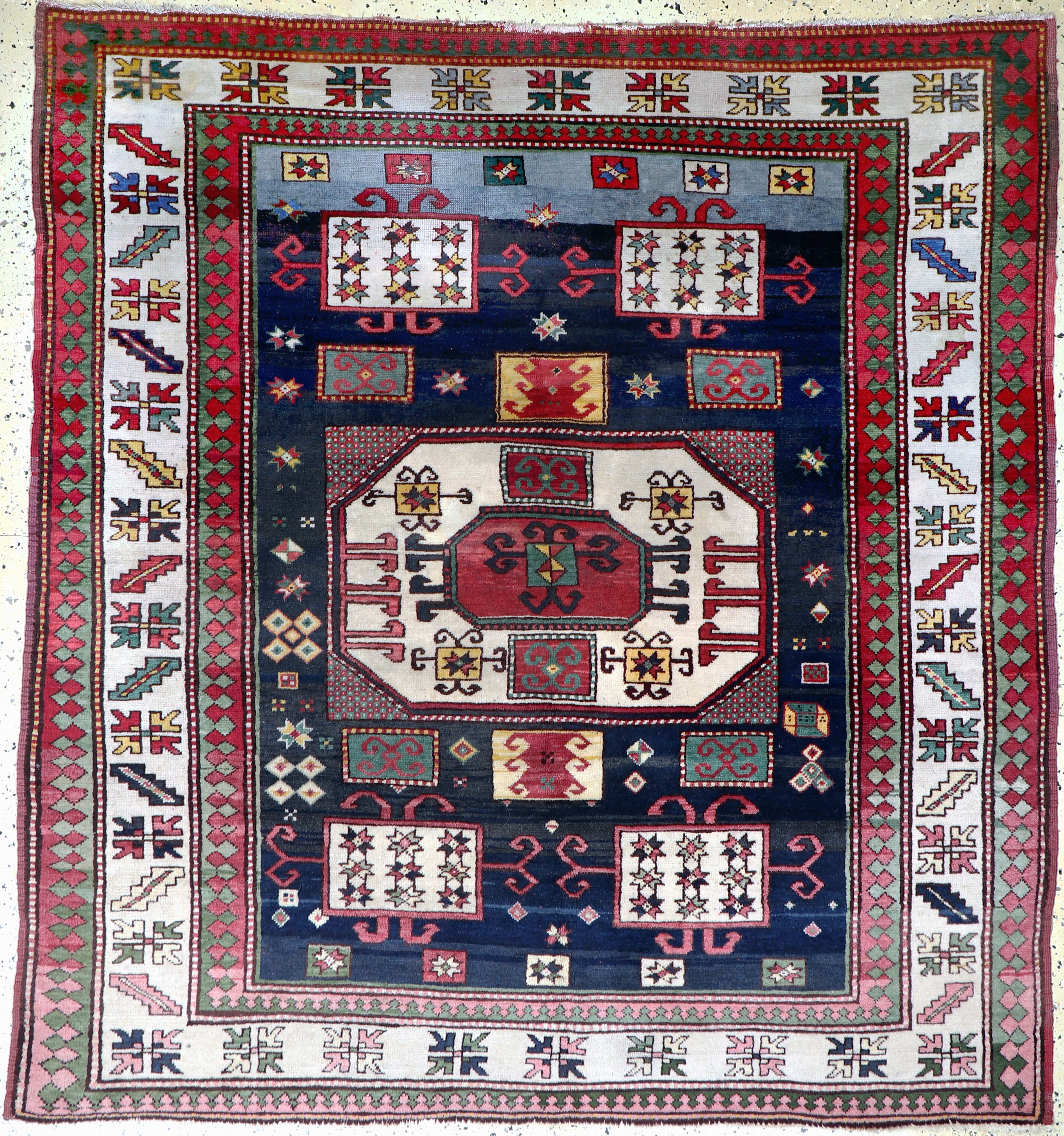 Image 27098658 - Kars Kazak, Türkei, Mitte 20.Jhd, Wolle aufWolle, ca. 200 x 185 cm, EHZ: 2-3 ...