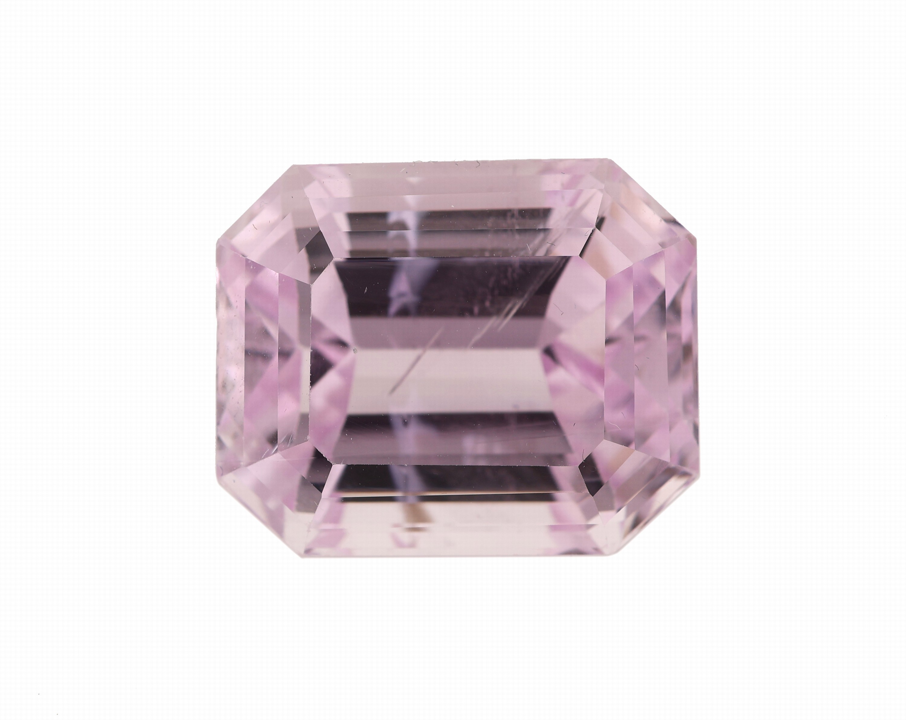 Image 27098661 - Loser Kunzit, ca. 39.62 ct, Treppenschliff, ca. 20.44 x 16.8 x 13.56 mm Schätzpreis: ...