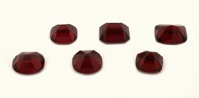 27098646a - Lot 6 lose Rhodolithe, zus. ca. 24.69 ct, versch. Schliffformen und Größen ...