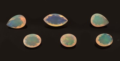 27098668a - Lot 6 lose Opale, zus. ca. 10.56 ct, 3 x ovalfacett., 2 x facett. Tropfen, 1 x facett. ...