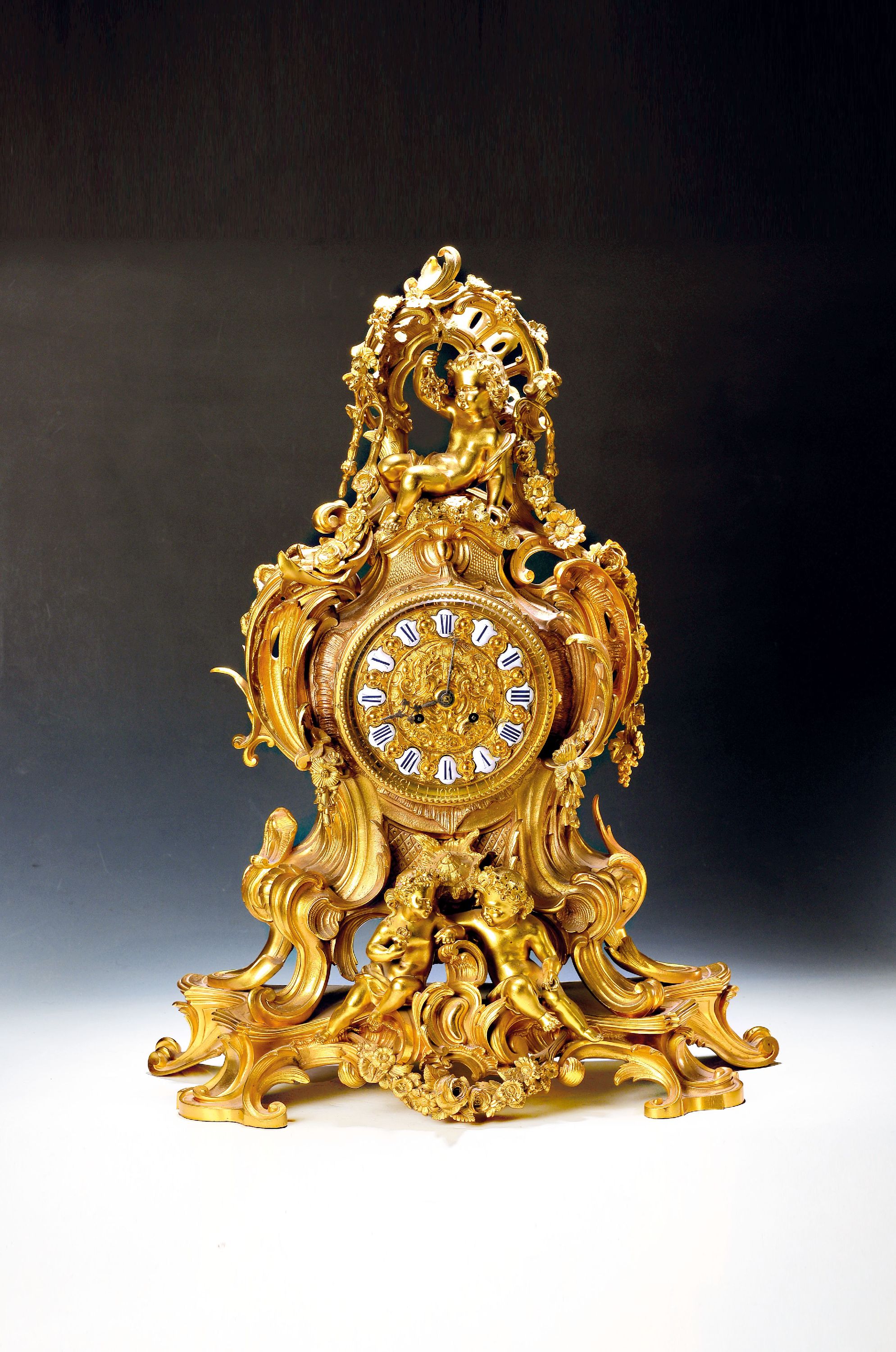 Image 27098776 - Große prunkvolle Pendule, Frankreich um 1900 , reich verziertes Bronzegehäuse, ...