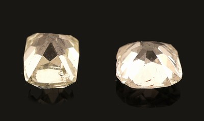 27098754a - Lot 2 lose Altschliffdiamanten zus. ca. 0.45 ct Weiß-l.get.Weiß/si Schätzpreis: 350, - ...
