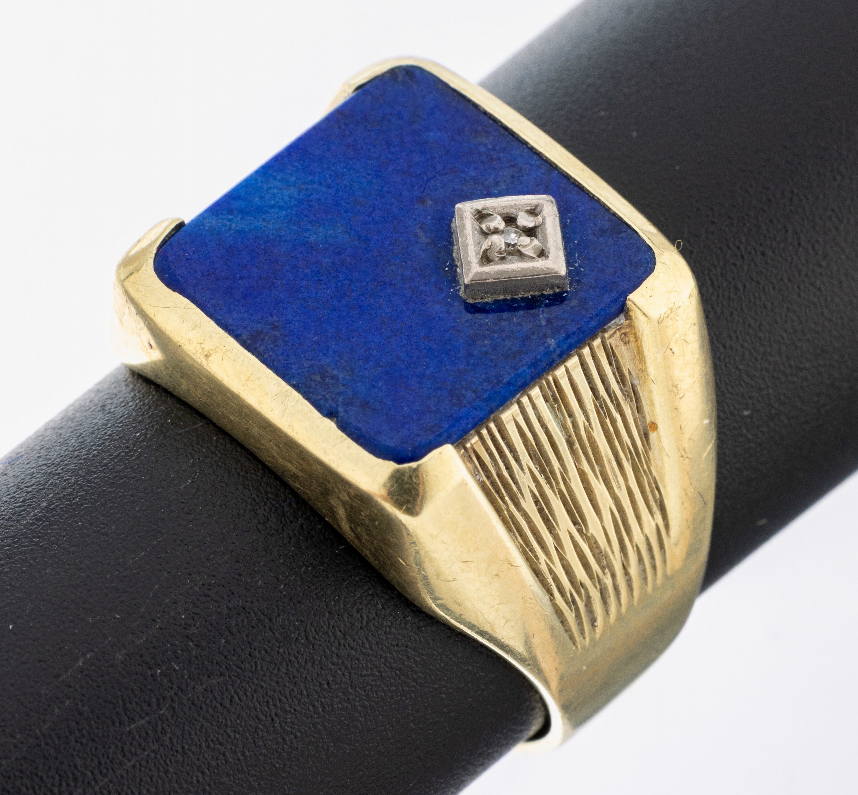 Image 27098966 - 14 kt Gold Lapislazuli-Diamant-Herrenring, GG 585/000, Lapislazuli-Platte, 1 ...