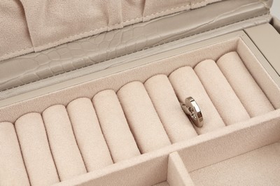 27099988c - Hellgrauer Schmuckkoffer in Kroko-Optik, Limited Edition, Feinsynthetik, 5 Fächer und ...