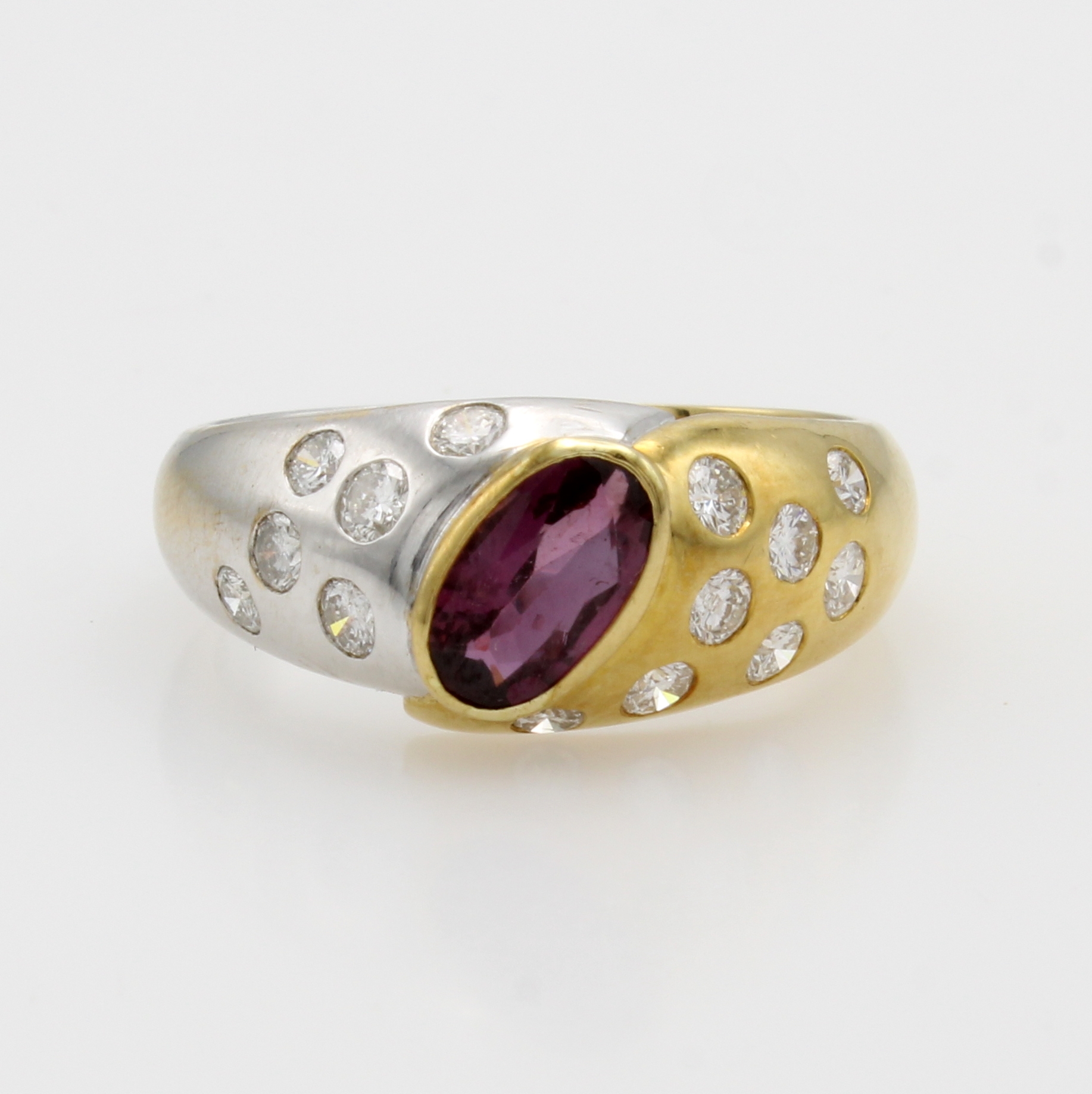 Image 27100803 - Ring mit Rubellit und Brillanten, WG/GG 750/000, Rubellit ca. 1.15 ct, 14 Brill. zus. ...