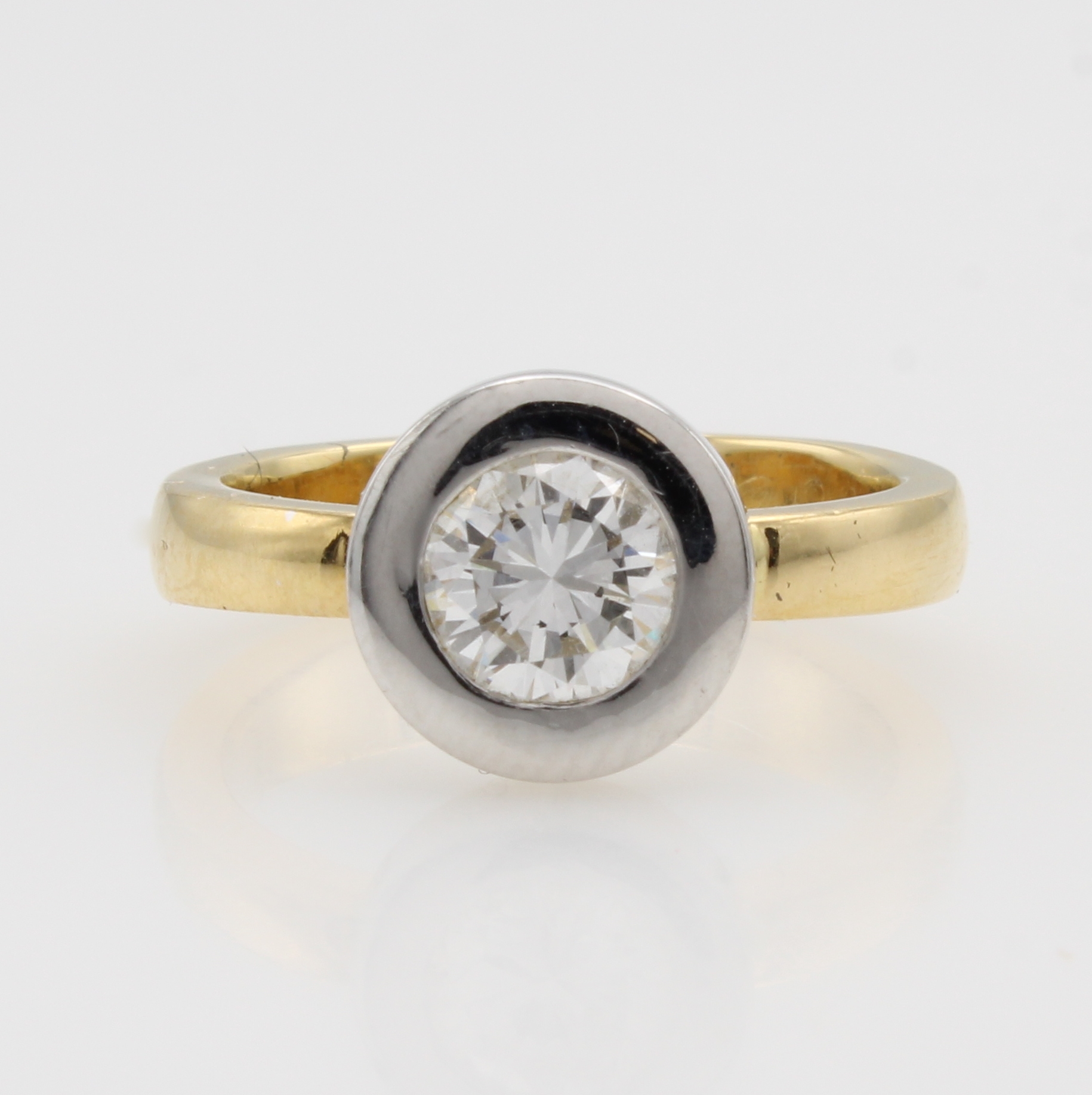 Image 27100808 - Ring mit Brillantsolitär, GG/WG 750/000, Brill. 0.87 ct feines Weiß (F)/si1, mit DPL- ...