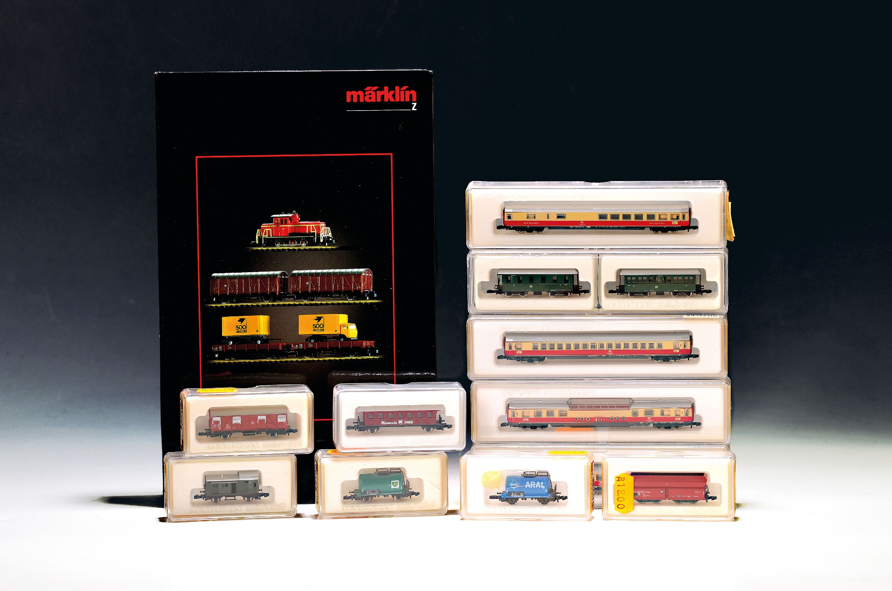 Image 27100863 - Konvolut Modelleisenbahnen: Märklin mini-club, Spur Z, Dieselloks 8864, 8875, ...