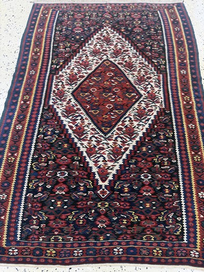 27100854d - Senneh Kelim, Persien, Mitte 20.Jhd., Wolleauf Baumwolle, ca. 150 x 104 cm, EHZ: 2 ...