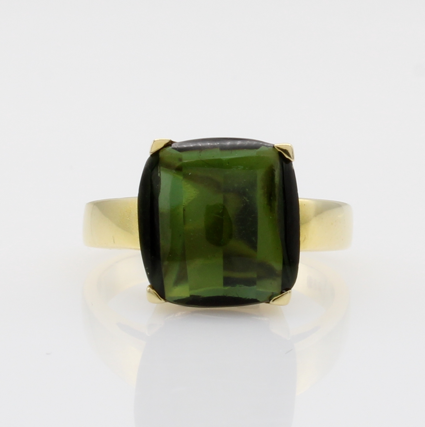 Image 27100996 - Ring mit Turmalin, GG 585/000, grüner Turma-lincabochon, RW ca. 56 Schätzpreis: 2300, ...