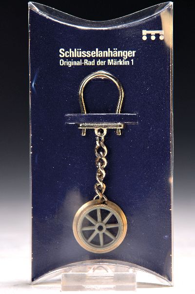 27100914a - Konvolut Modellfahrzeuge: Märklin, Spur H0, Schienenbus Micheline 3124; Set Replik ...