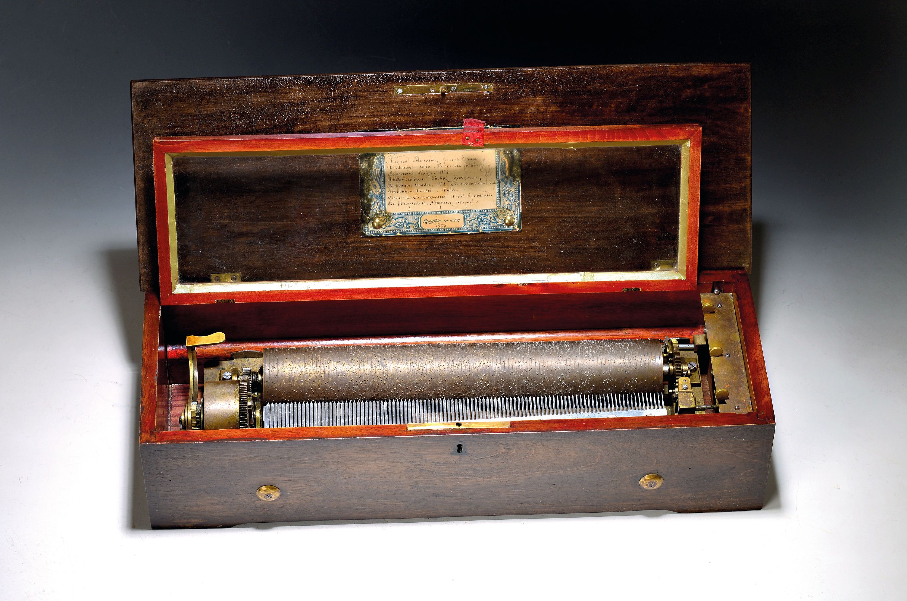 Image 27101009 - Walzenspieluhr, um 1900, wohl Schweiz, um 1900, großer Kamm ca. 33 cm, alle Zähne ...