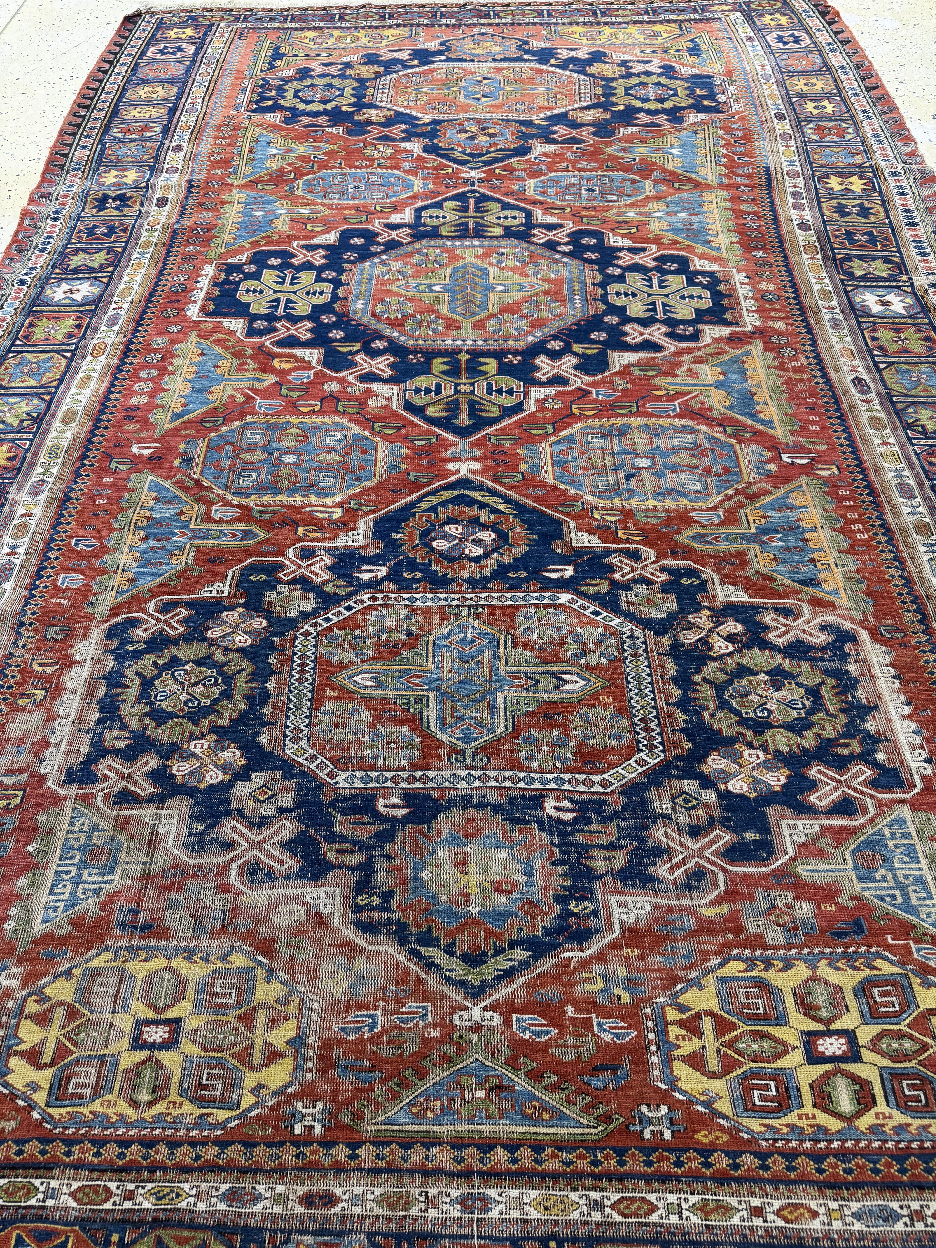 Detail g: Antiker Sumakh, Kaukasus, 19.Jhd, Wolle aufWolle, ca. 320 x 210 cm, EHZ: 3-4