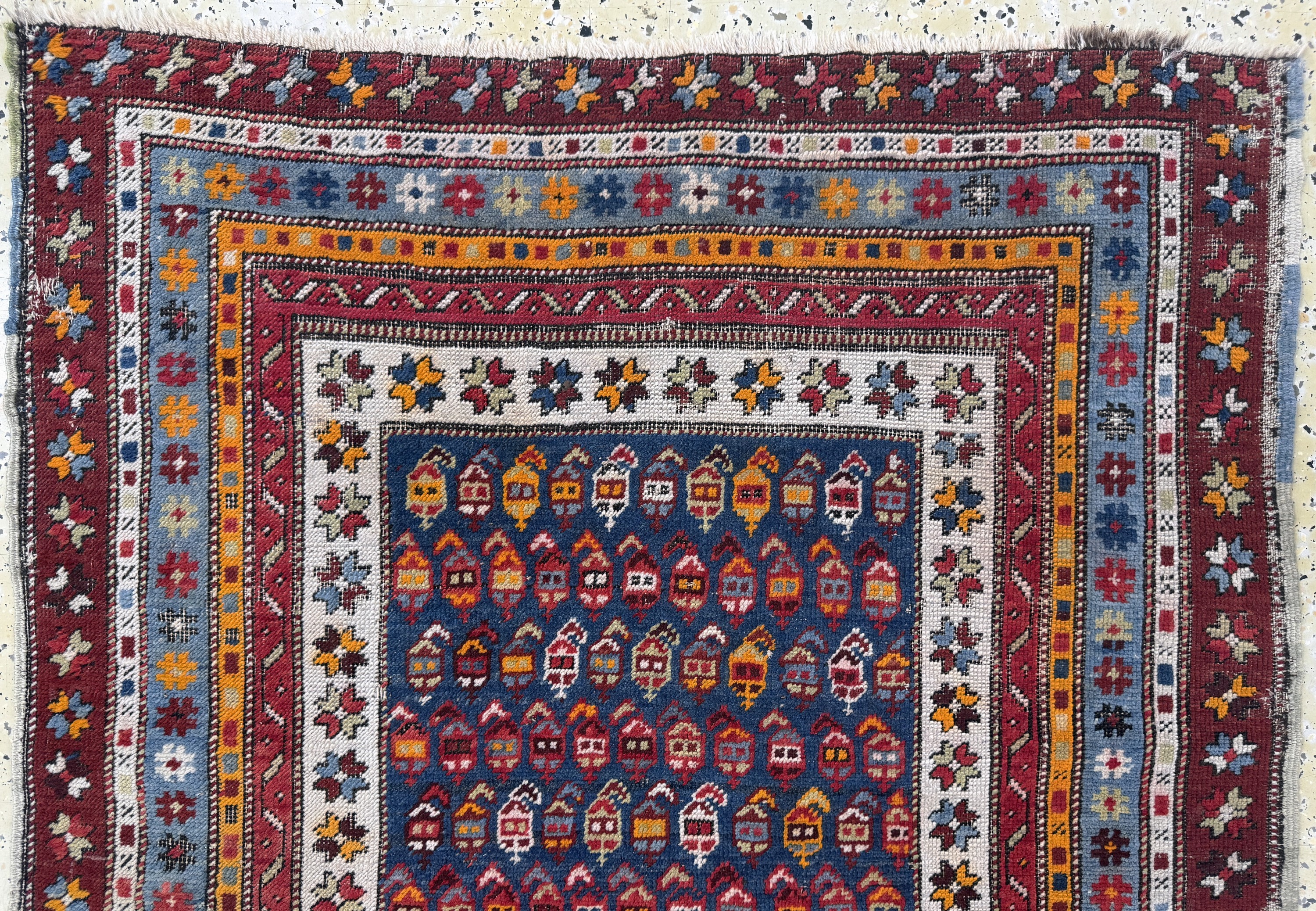 Detail a: Antiker Kazak, Kaukasus, 19.Jhd, Wolle auf Wolle, ca. 224 x 98 cm, EHZ: 3-4