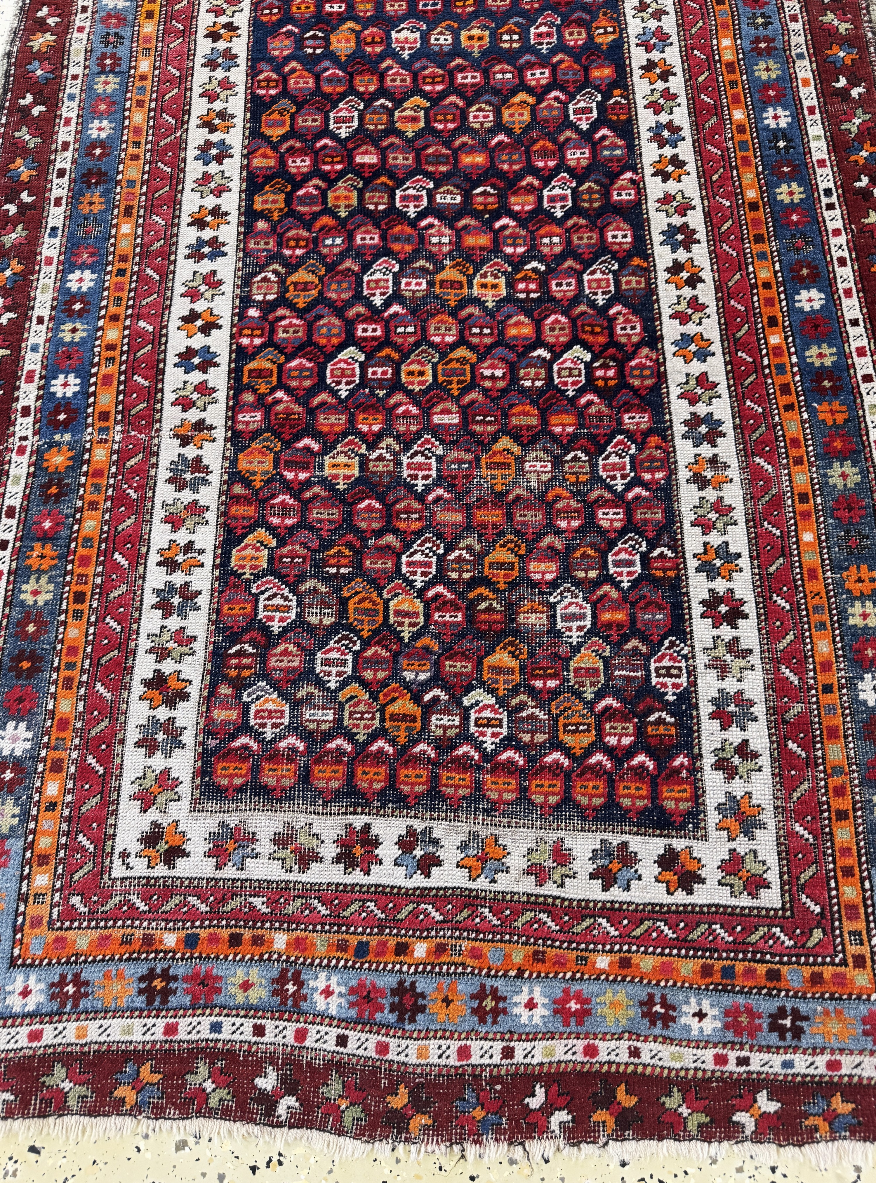 Detail e: Antiker Kazak, Kaukasus, 19.Jhd, Wolle auf Wolle, ca. 224 x 98 cm, EHZ: 3-4