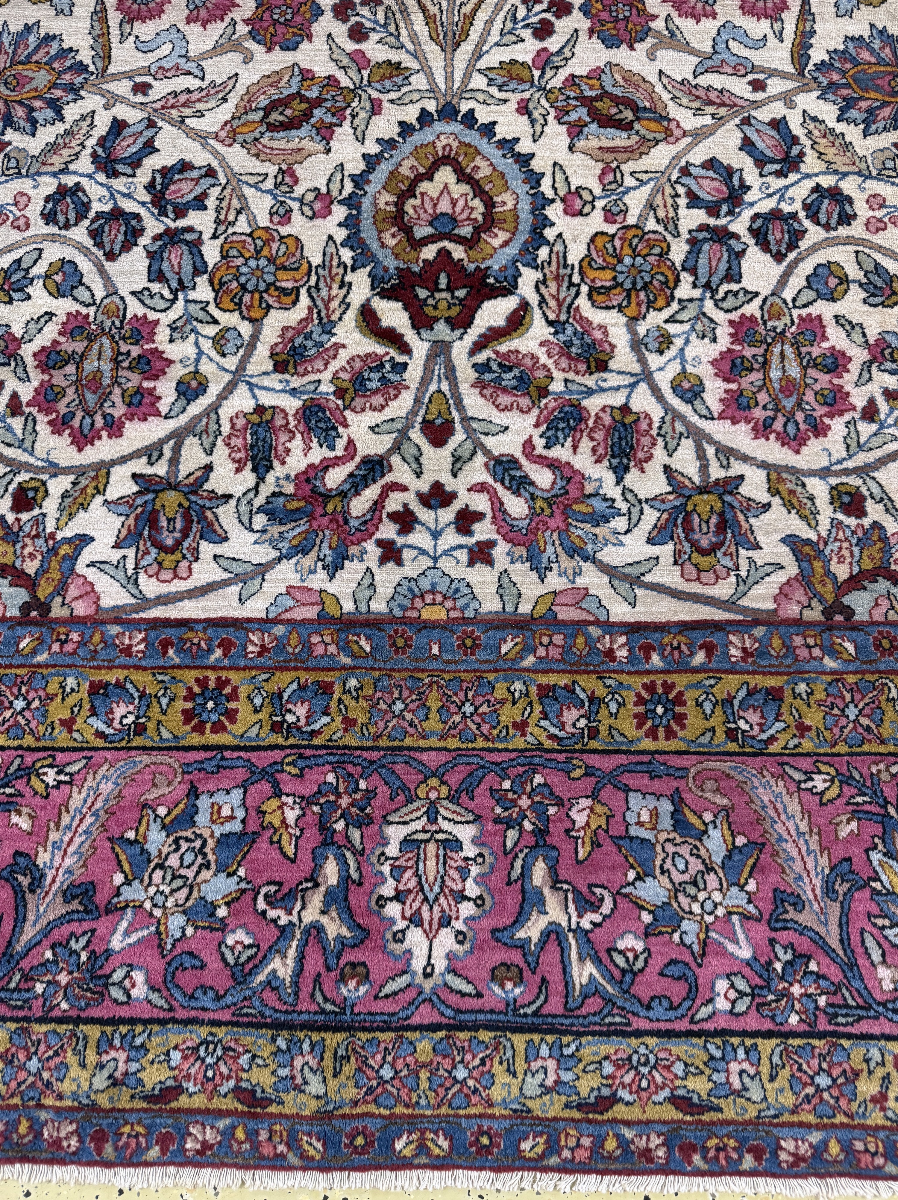 Detail b: Kerman Lawar, Persien, Anfang 20.Jhd, Wolleauf Baumwolle, ca. 355 x 270 cm, EHZ: 3