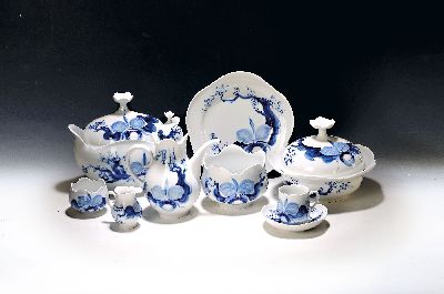 Image Speise- und Kaffeeservice, Meissen, Orchidee, z.T. 2. Wahl, für 6 Personen, Kaffeekanne, ...