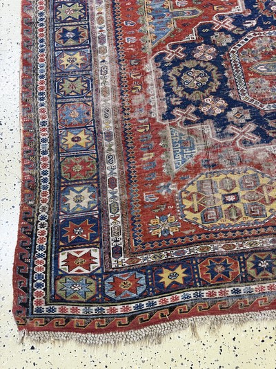 27101044b - Antiker Sumakh, Kaukasus, 19.Jhd, Wolle aufWolle, ca. 320 x 210 cm, EHZ: 3-4 ...