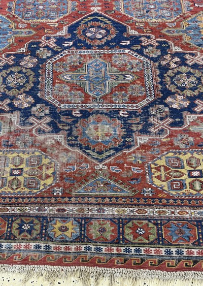 27101044c - Antiker Sumakh, Kaukasus, 19.Jhd, Wolle aufWolle, ca. 320 x 210 cm, EHZ: 3-4 ...