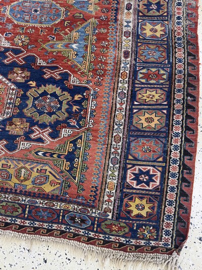27101044d - Antiker Sumakh, Kaukasus, 19.Jhd, Wolle aufWolle, ca. 320 x 210 cm, EHZ: 3-4 ...