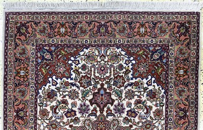 27101048a - Tabriz fine(50 Raj), Persia, mid-20th century,corkwool with silk, approx. 150 x 104 cm, ...