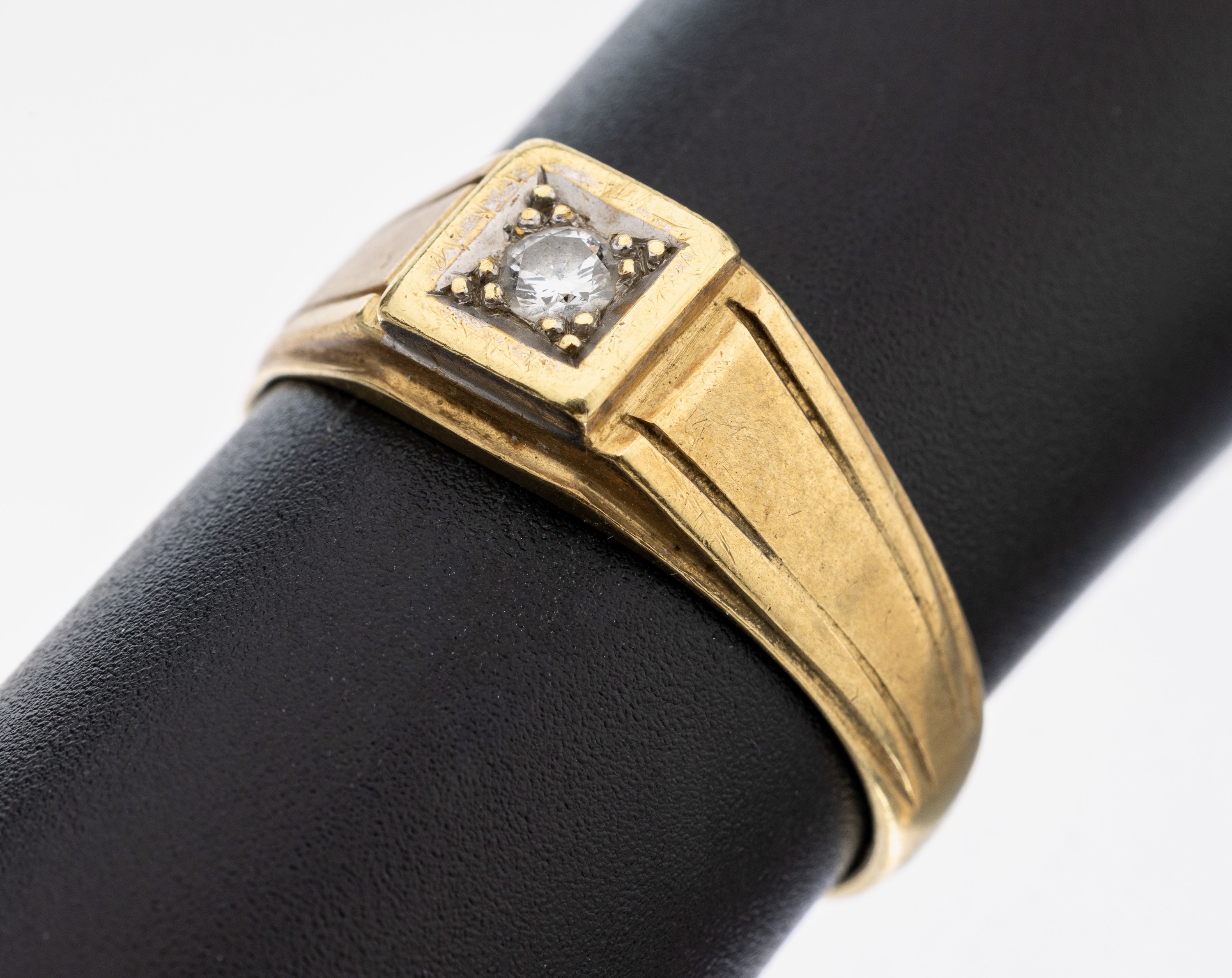 Image 27101328 - 14 kt Gold Brillant-Ring, GG 585/000, Brillant ca. 0.30 ct Weiß/p, RW 65, ca. 5.5 g ...