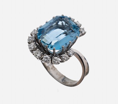 Image 18 kt Gold Aquamarin-Brillant-Ring, WG 750/000, mittig Aquamarin im Treppenschliff ca. ...