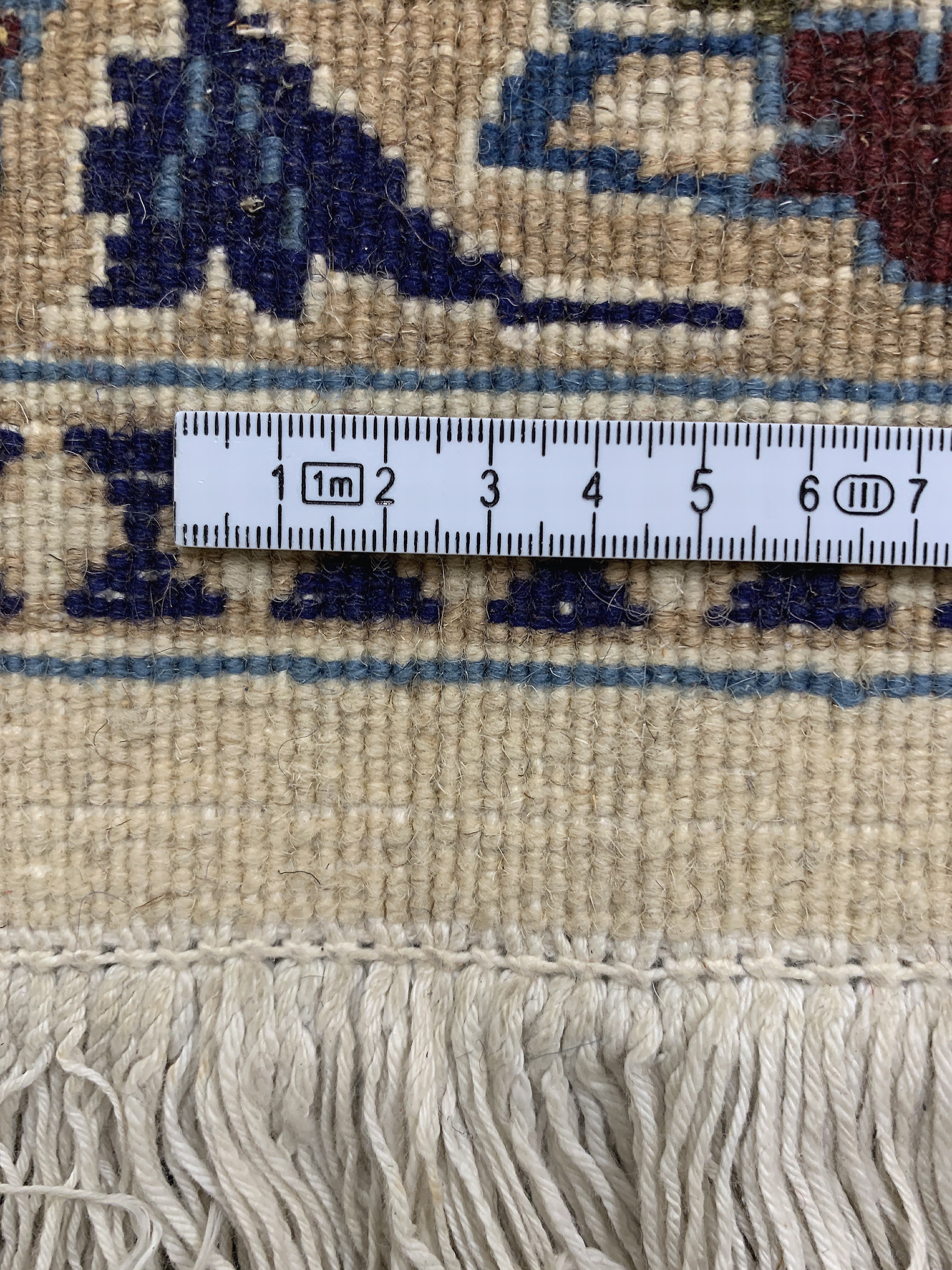 Detail i: Nain, Persien, Ende 20.Jhd, Wolle auf Baumwolle, ca. 345 x 240 cm, Reinigungsbedürftig, EHZ: 2