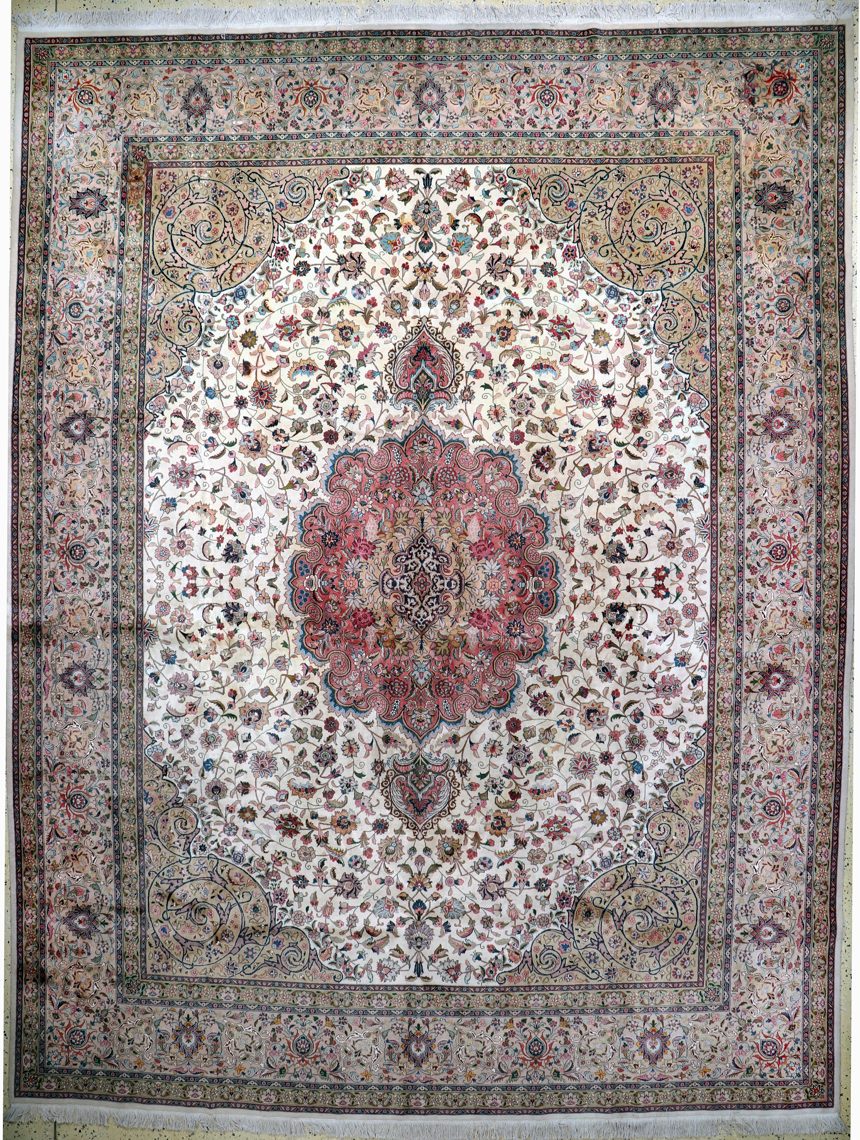 Image 27101477 - Täbriz fein(50 Raj), Persien, Mitte 20.Jhd,Korkwolle mit Seide, ca. 395 x 300 cm, ca. ...
