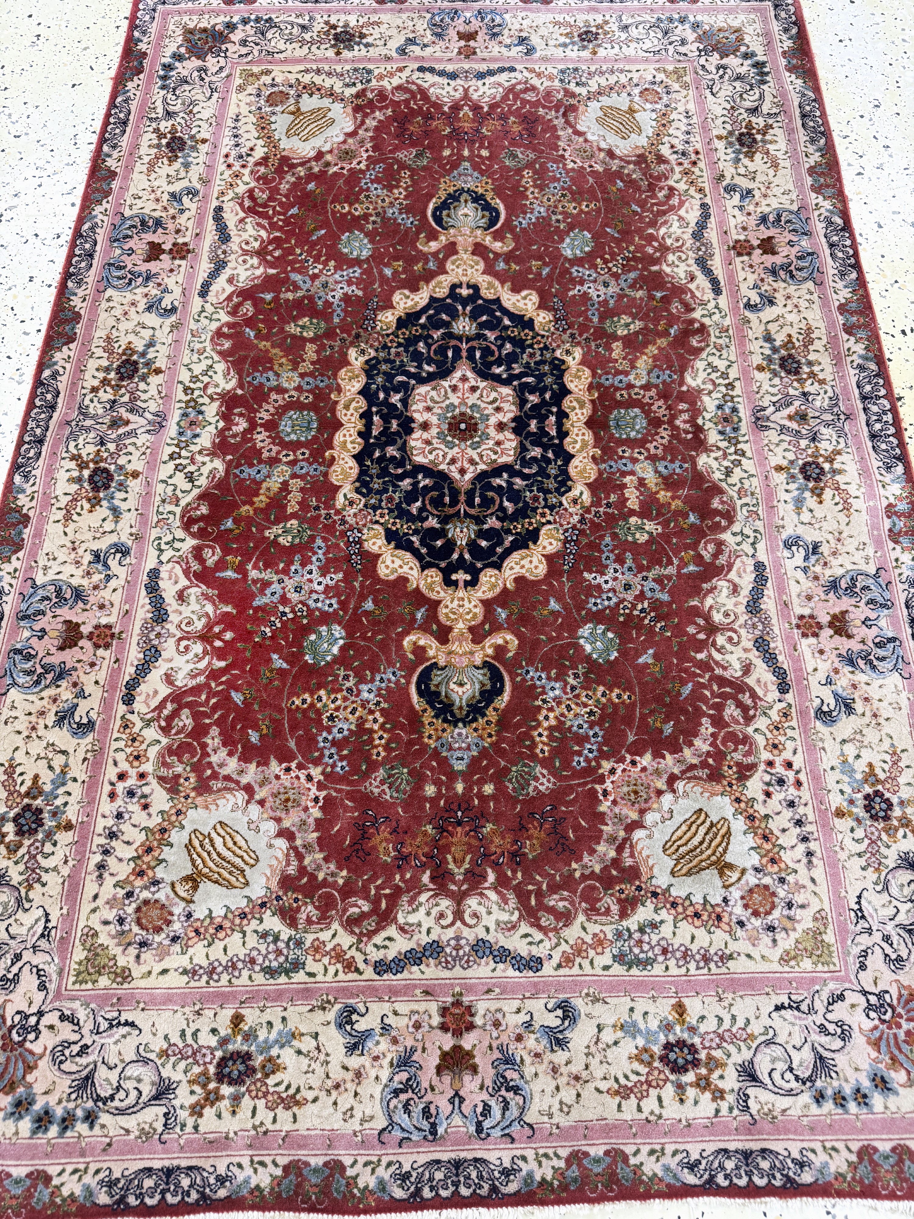 Detail d: Täbriz fein(70 Raj), Persien, Mitte 20.Jhd,Korkwolle mit und auf Seide, ca. 154 x 100 cm,ca. 1,0 Mio. Kn/qm, EHZ: 2