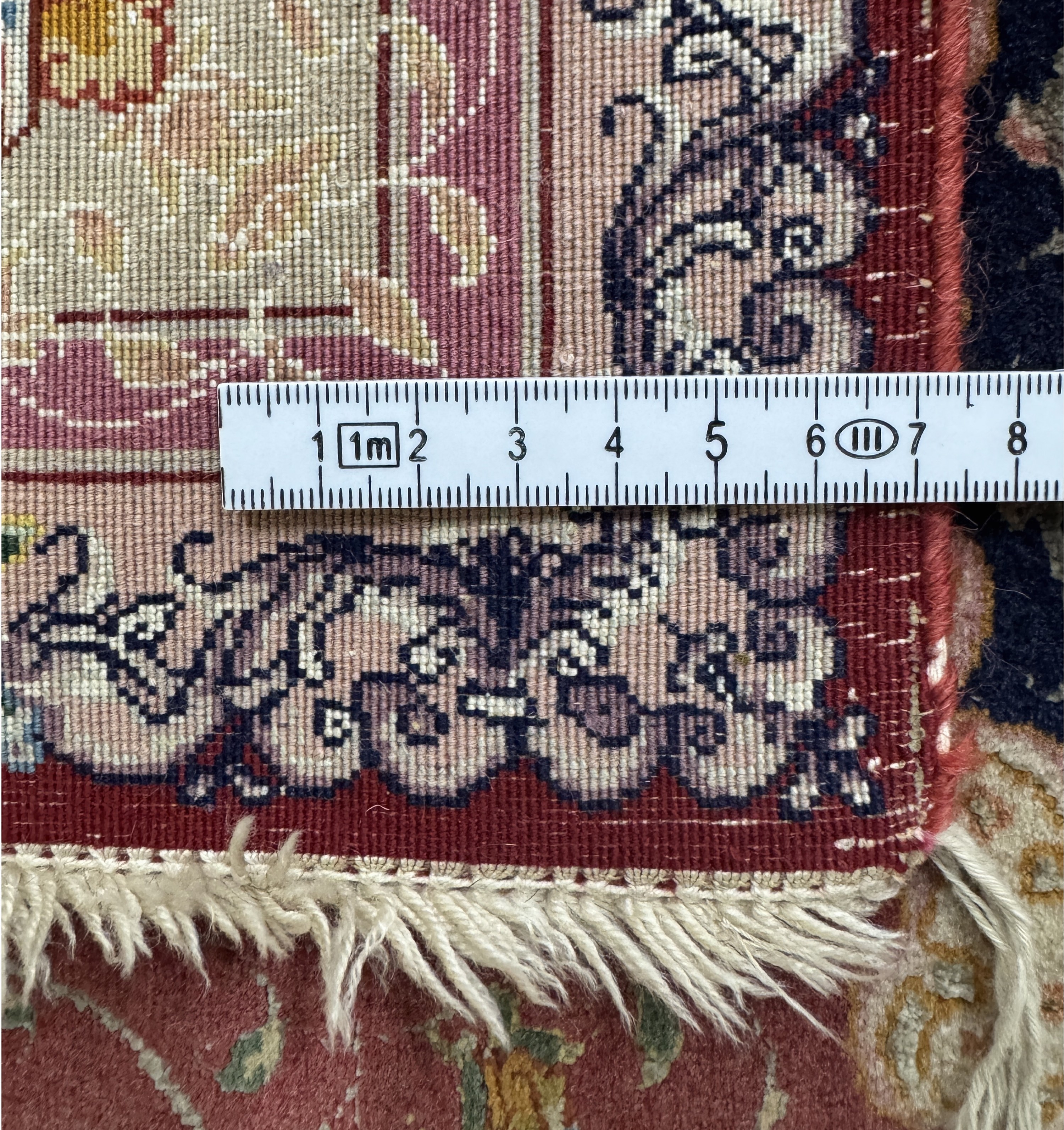 Detail e: Täbriz fein(70 Raj), Persien, Mitte 20.Jhd,Korkwolle mit und auf Seide, ca. 154 x 100 cm,ca. 1,0 Mio. Kn/qm, EHZ: 2