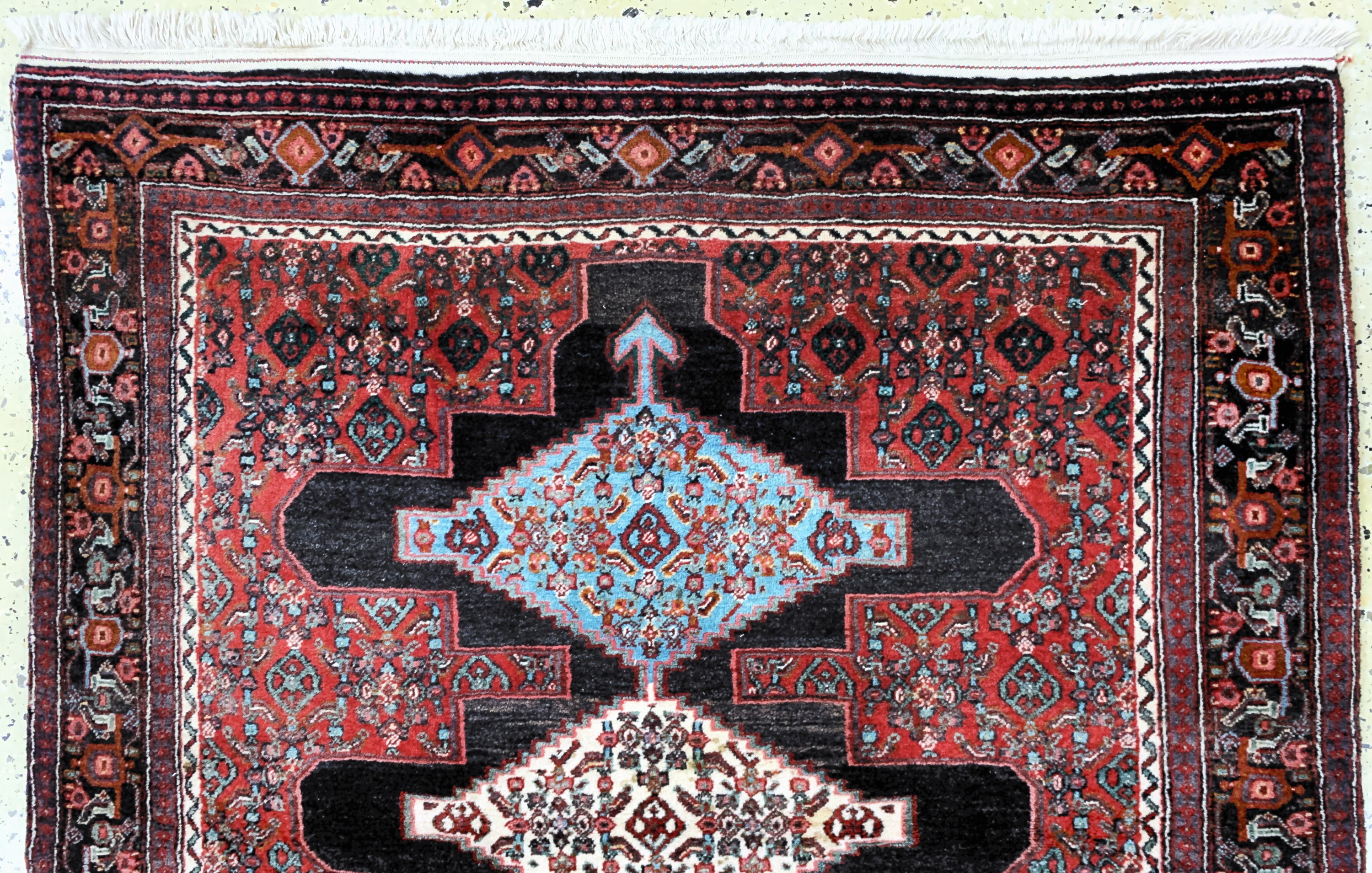 Detail a: Senneh, Persien, Mitte 20.Jhd, Wolle auf Baumwolle, ca. 150 x 130 cm, EHZ: 2