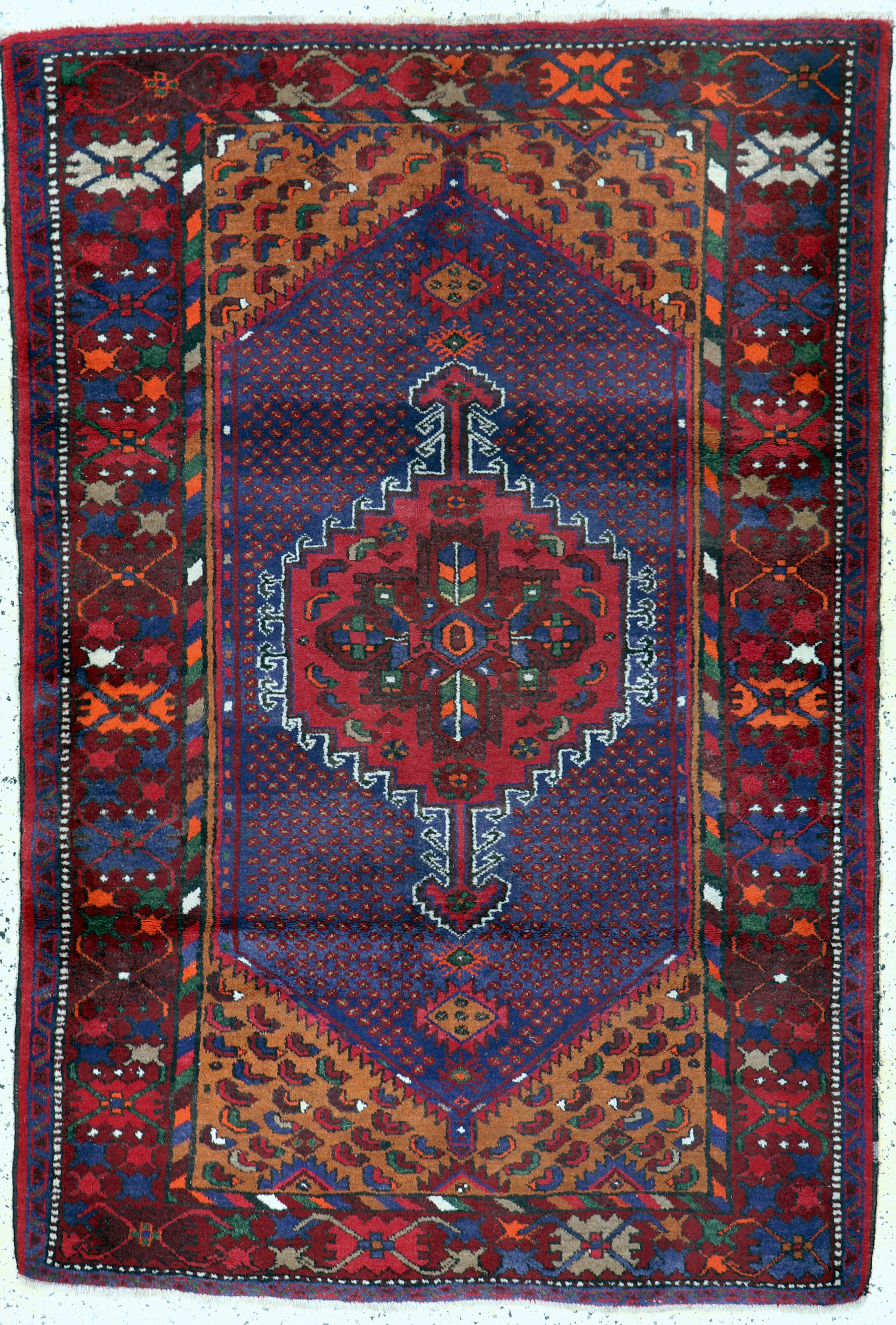 Image 27101491 - Hamadan, Persia, mid-20th century, wool on cotton, approx. 205 x 137 cm, condition: 1-2. ...