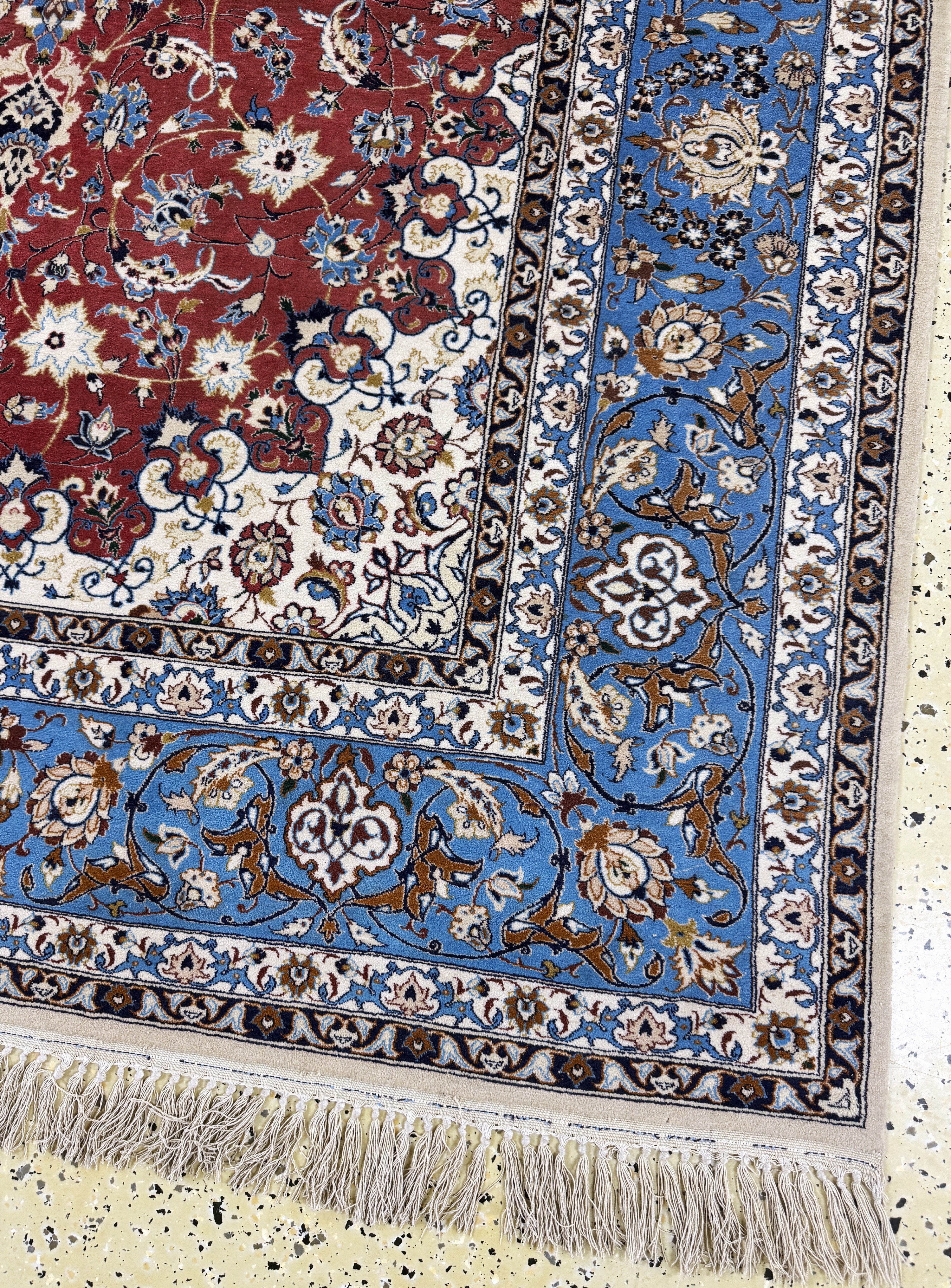 Detail a: Esfahan fein, Persien, Mitte 20.Jhd, Korkwolle auf Seide, ca. 227 x 156 cm, ca. 1,0Mio. Kn/qm, EHZ: 2