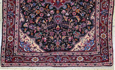27101485b - Sarogh, Persien, Mitte 20.Jhd, Wolle auf Baumwolle, ca. 150 x 110 cm, EHZ: 1-2 ...