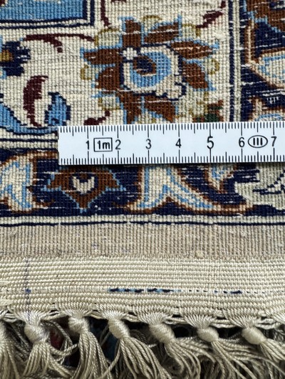 27101492f - Esfahan fein, Persien, Mitte 20.Jhd, Korkwolle auf Seide, ca. 227 x 156 cm, ca. 1,0Mio. ...