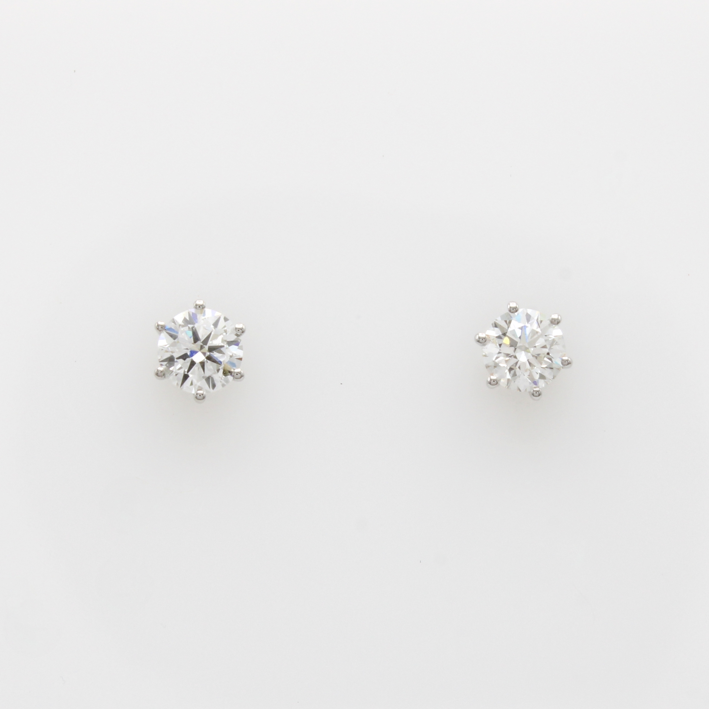 Image 27101582 - Paar Ohrstecker mit Brillantsolitären, WG 750/000, 2 Brill. in 6er Krappenfassungen ...