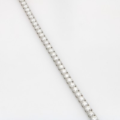 27101550a - Rivierarmband mit Brillanten, WG 750/000, 39 Brillanten zus. 11.77 ct mit jeweils ...