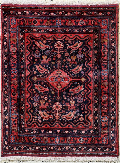 Image Afschar fein, Persien, Neuwertig, Wolle aufWolle, ca. 75 x 58 cm Schätzpreis: 490, - ...