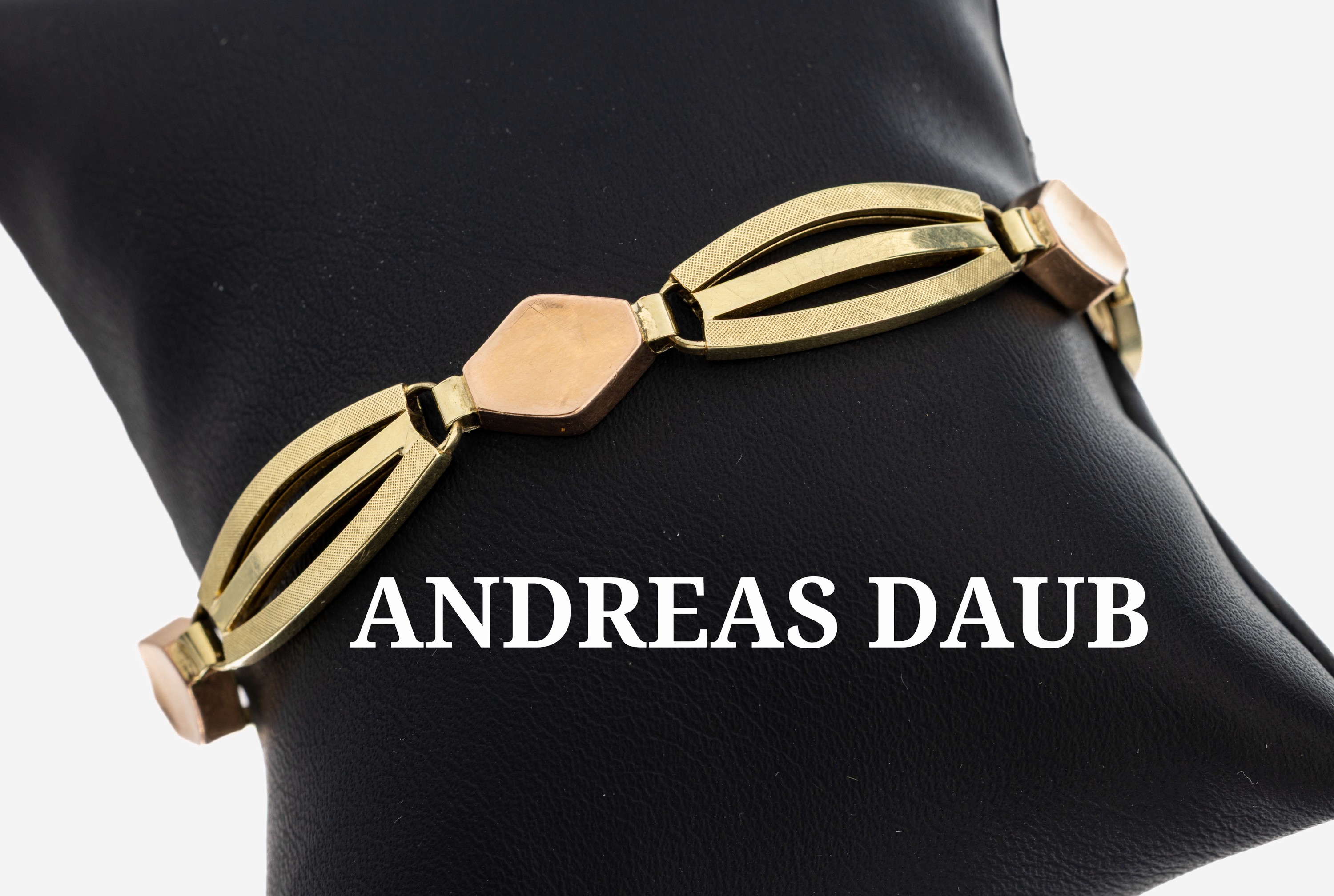 Image 27102431 - 14 kt Gold Armband, GG/RG 585/000, längliche und rautenf. Glieder, L. ca. 20 cm, ...