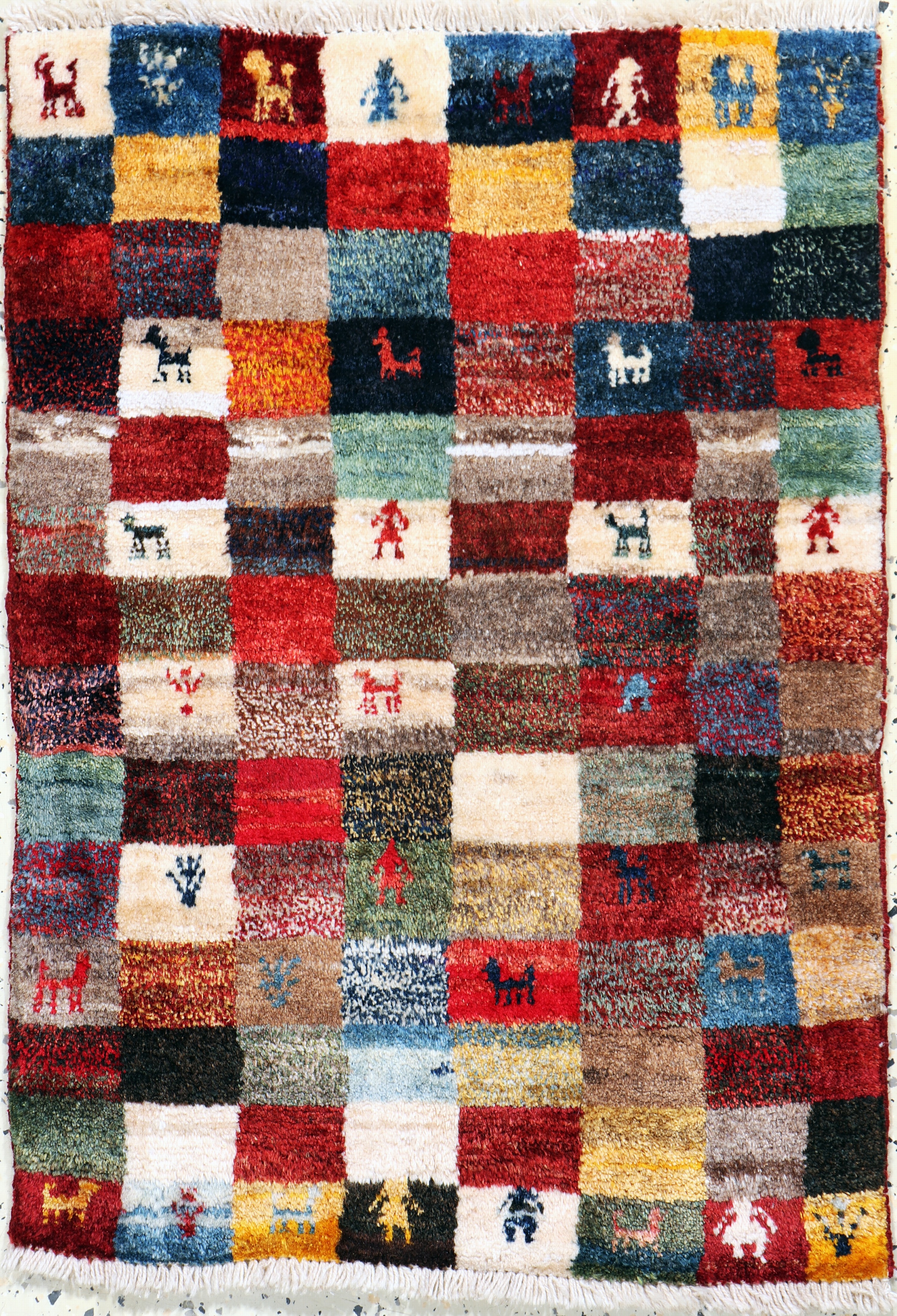 Image 27103103 - Gabbeh fein Loribaft, Persien, Neuwertig, Wolle auf Wolle, ca. 85 x 60 cm Schätzpreis: ...