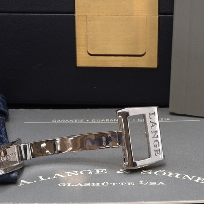 27103447g - A. LANGE & SÖHNE hochfeine Herrenarmbanduhr Modell Lange 1 in WG 750/000 Referenz ...