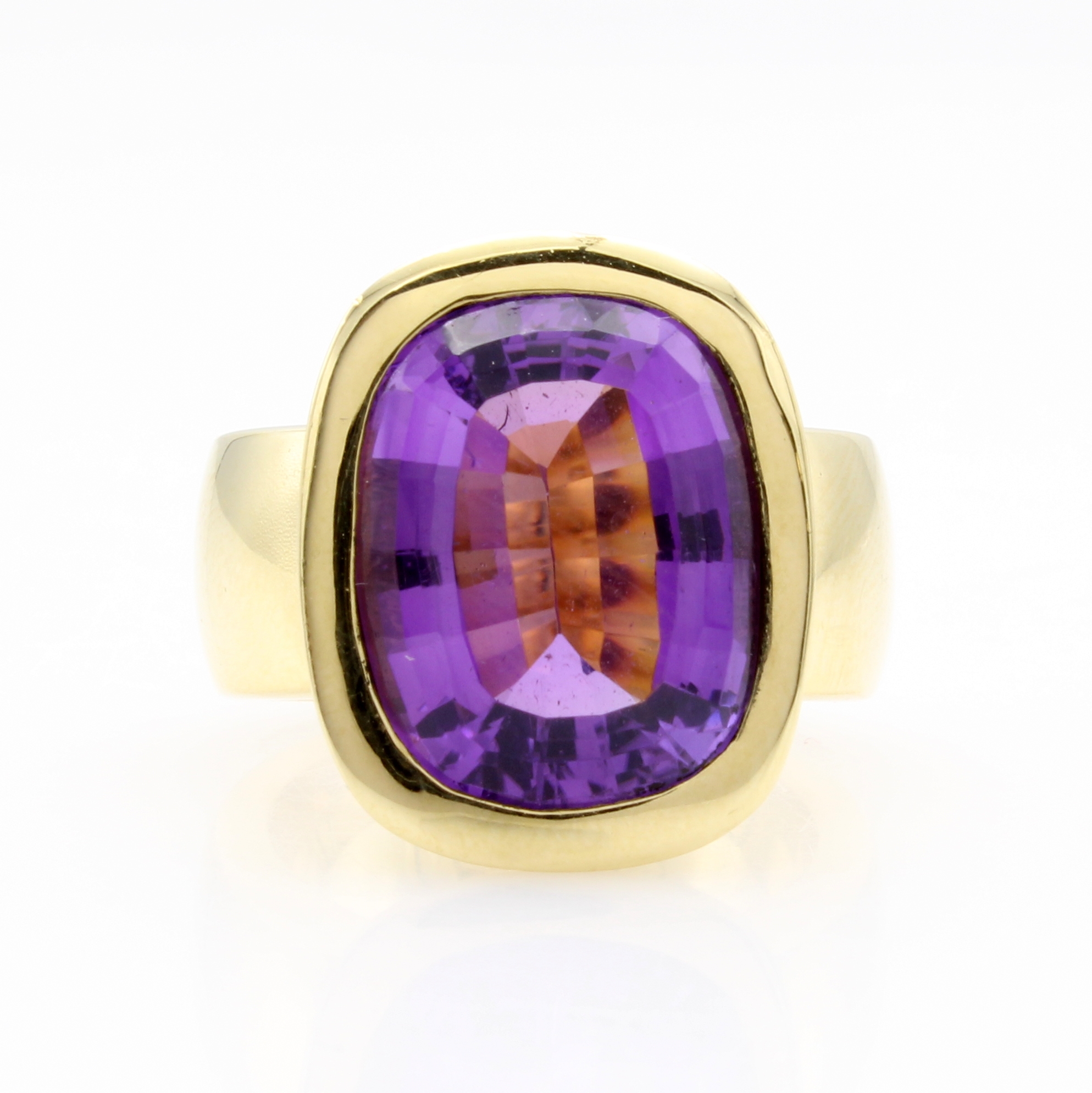 Image 27103513 - Ring mit Amethyst, GG 585/000, oval fac. Amethyst ca. 9.7 ct, RW ca. 53