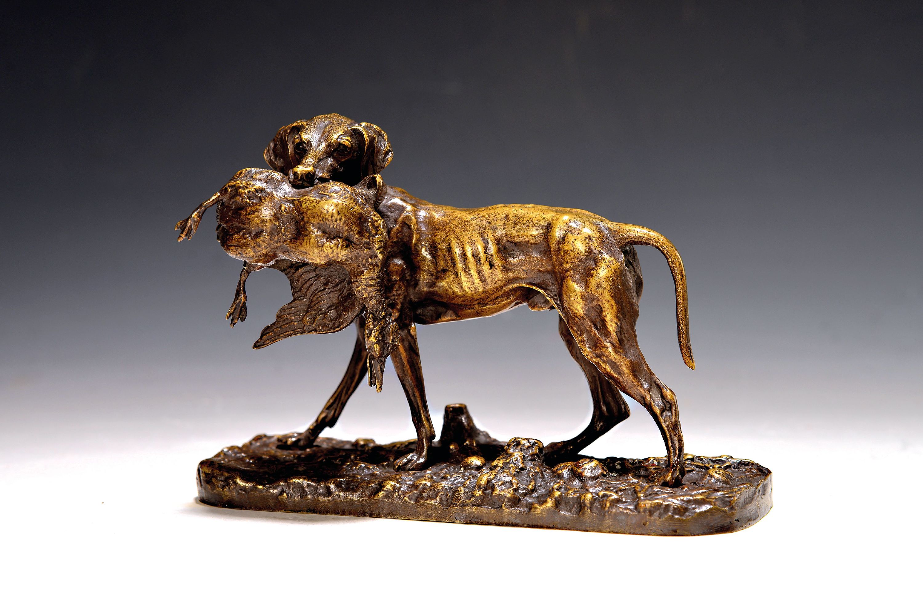 Image 27103543 - Bronze sculpture after P.J. Mene, around 1900,hunting dog with a shot bird, signed, ...