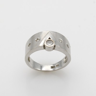 27103535a - Ring mit Brillanten, WG 750/000, Brill. zus. ca. 0.18 ct Weiß/si, Ringkopf z.T. ...