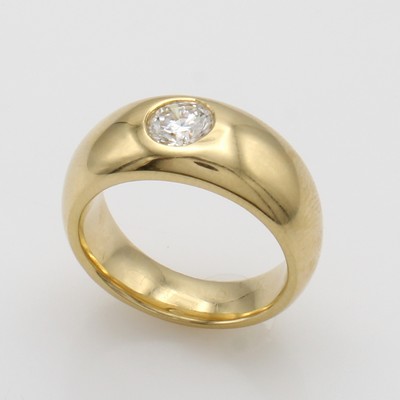 27103778b - Ring mit Brillant, GG 750/000, Brill. ca. 0.843 ct Weiß/vs1, RW ca. 58