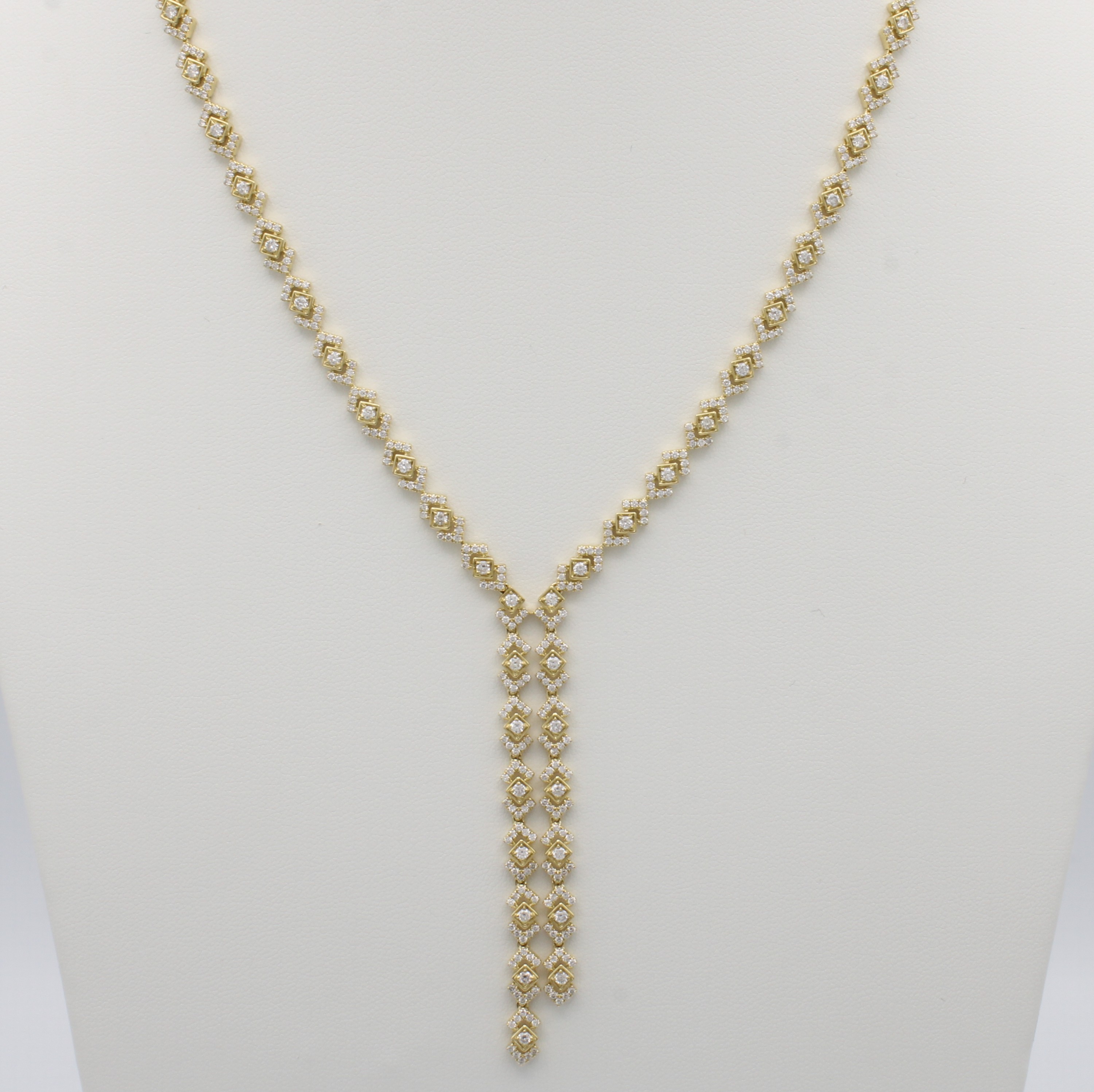 Image 27103833 - Y-Collier mit Brillanten, GG 750/000, 419 Brill. zus. ca. 3.30 ct Weiß/si, Gesamtl. ca. ...
