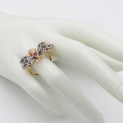 27103867b - Ring ´Schmetterling´ mit Farbsteinen und Brillanten, RoséG 750/000, Rubin u. ...
